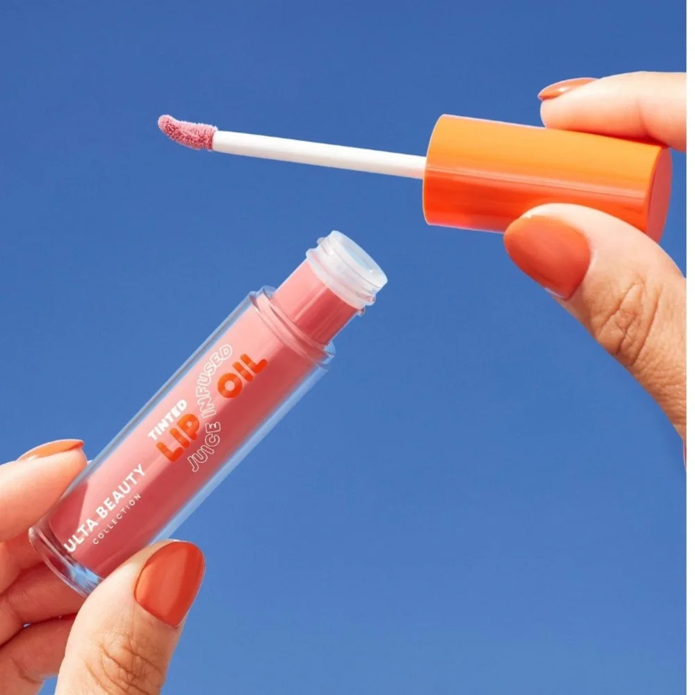 3/$20💗 Ulta Beauty Juice Infused Tinted Lip Oil in Buff Babe (Light Beige)